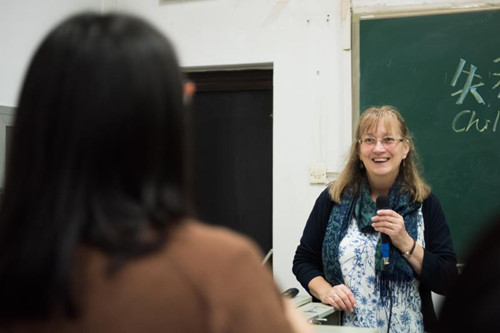 謝菲爾德大學教授海倫·伍利在中國農大開講座