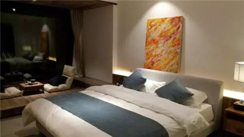 蘇州西山一家設計極簡工業風的民宿