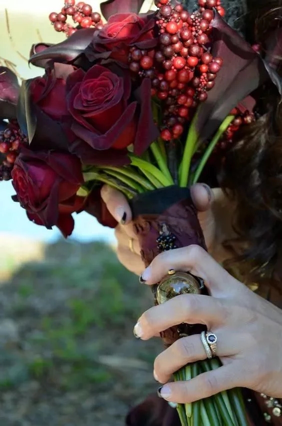 荷蘭園藝行業(yè)剛剛發(fā)布了2018年花藝設(shè)計趨勢