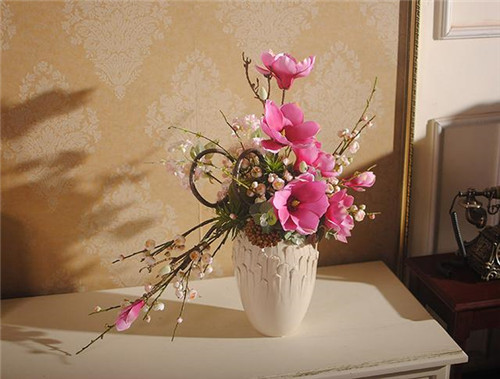 學會這5種插花技巧，讓你的居室賞心悅目