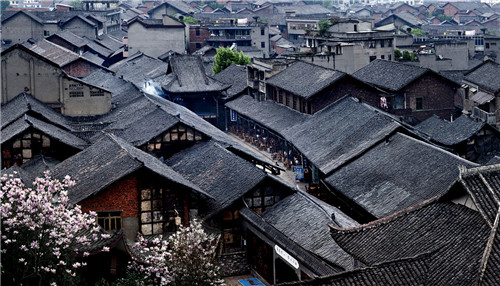 四川藏了一個神秘的古鎮