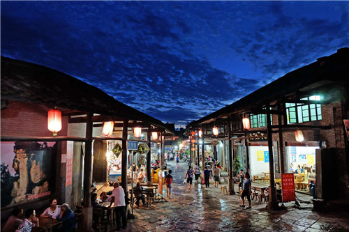 四川藏了一個神秘的古鎮