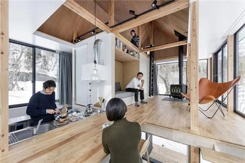 在自然景觀中塑造新的生活方式的階梯住宅