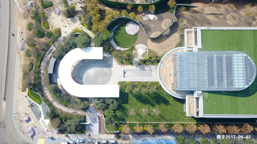 路媛:潤德·萬科翡翠公園品牌館景觀設計