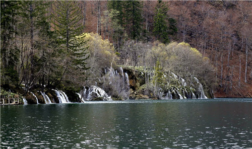 “十六湖國(guó)家公園”撫慰人內(nèi)心的是純粹自然