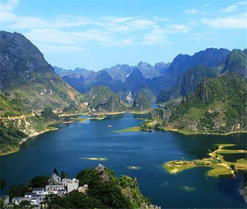 百色凌云浩坤湖國家濕地公園