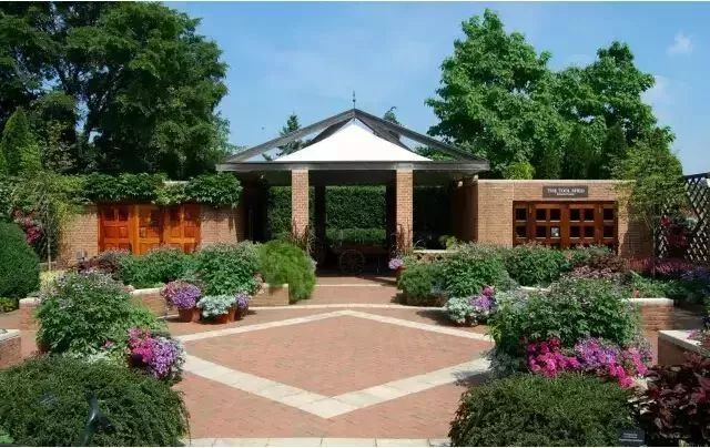 養(yǎng)老院的康復性景觀設計需要注意什么?