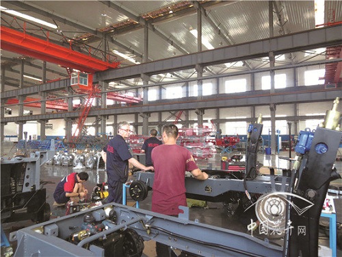 “狼”來了,你會跟誰“跑”?