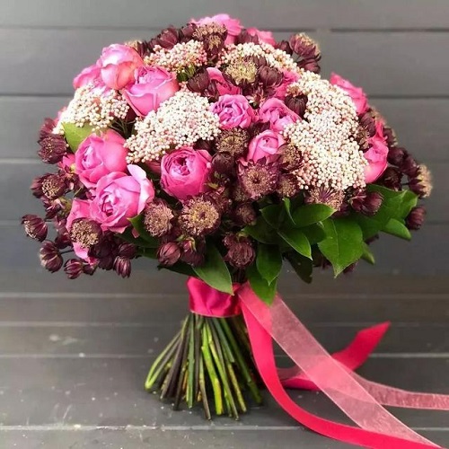 簡單又好看——八大花藝配色法