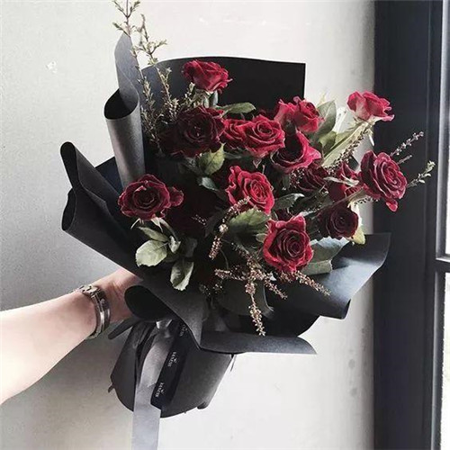 簡單又好看——八大花藝配色法