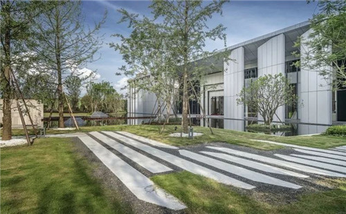 笛東臻品 :“以簡(jiǎn)勝繁”中建 · 天府公館