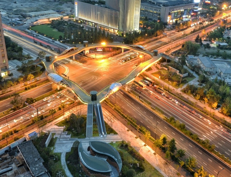 園冶杯專業(yè)獎:新塘路(新風路-新業(yè)路)綜合整治工程景觀綠化Ⅰ標段