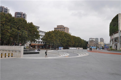 云南省第一座會呼吸的“海綿體育公園”