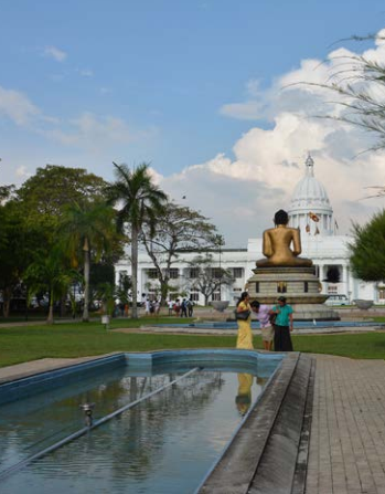 AECOM：科倫坡港城