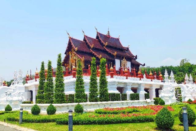 在小清新的泰國清邁，竟然藏著一處中式園林