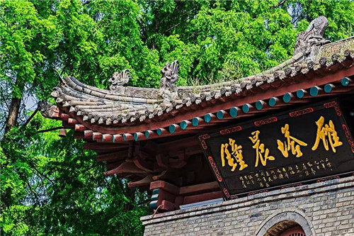 西安小雁塔的“不倒傳說”