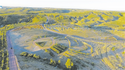 建設(shè)生態(tài)礦區(qū) 引領(lǐng)綠色發(fā)展