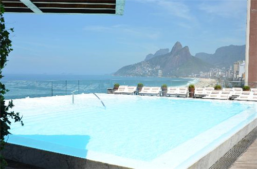 無邊際泳池，令人驚嘆的空中景觀