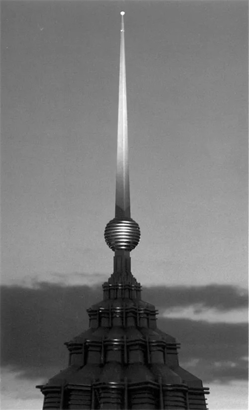 著名建筑大師西薩·佩里逝世