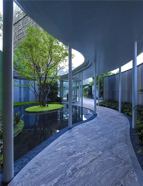 湖山有容,退貯溪谷——重慶弘陽·天宸一品