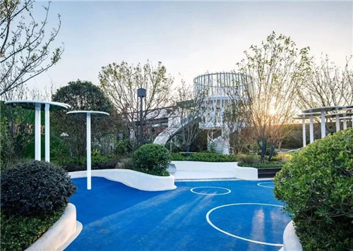 一只魚的自我意識 | 鎮江中南聆江閣