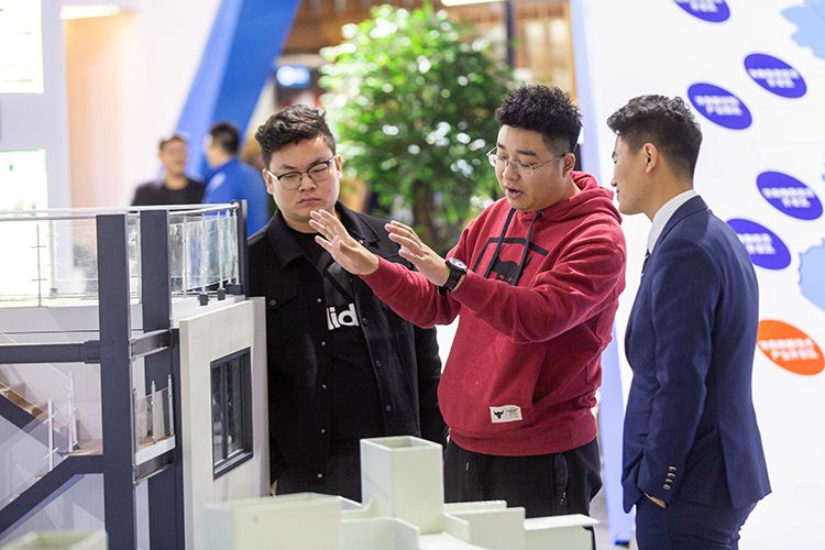 第十八屆住博會開幕 立體園林生態(tài)住房引關(guān)注