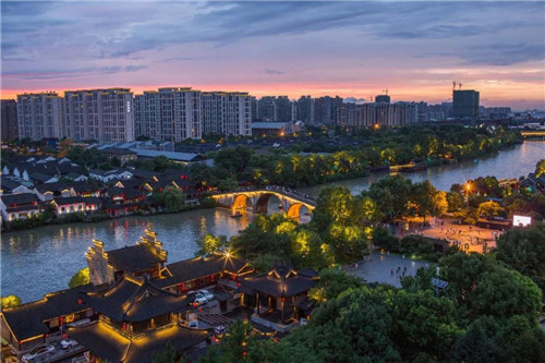 是鐵路也是風景：線性文化遺產的活化利用