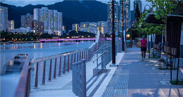 充滿活力的散步道活動(dòng)場(chǎng)所——香港沙田濱河棧道