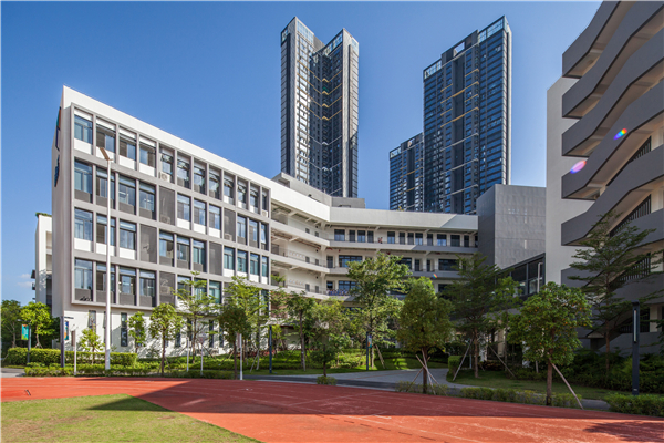 深圳香山里小學:開放、多層次的復合教學空間