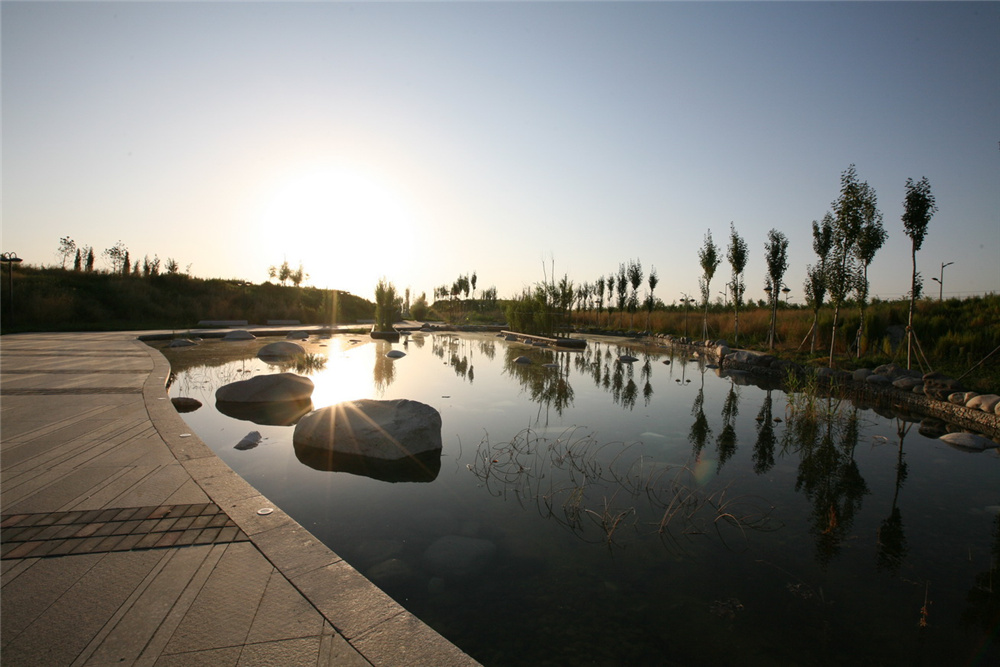 章俊華作品丨差異中的表述——博樂金三角工業區帶狀公園(一期)