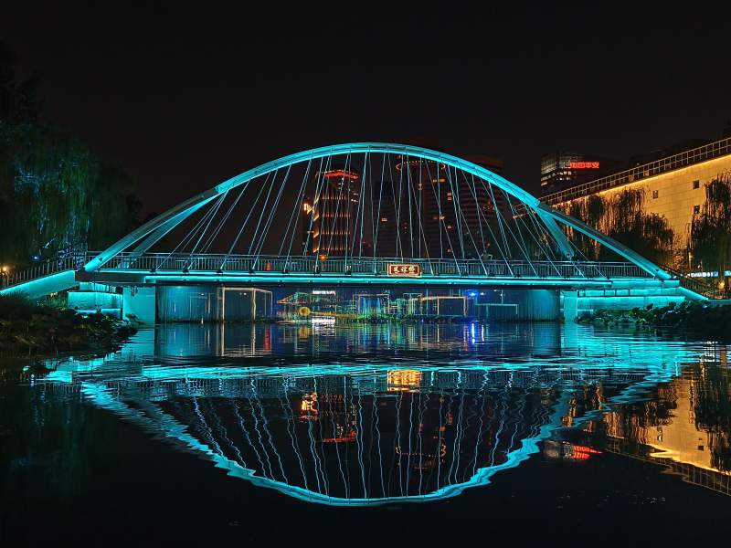 北京亮馬河18公里濱水慢行系統已全線貫通