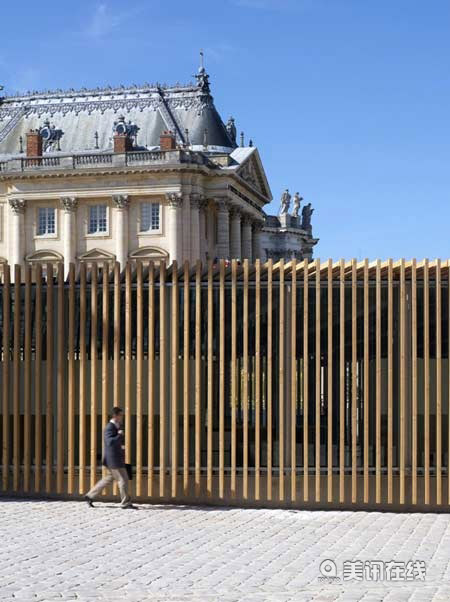 凡爾賽宮臨時(shí)入口長廊