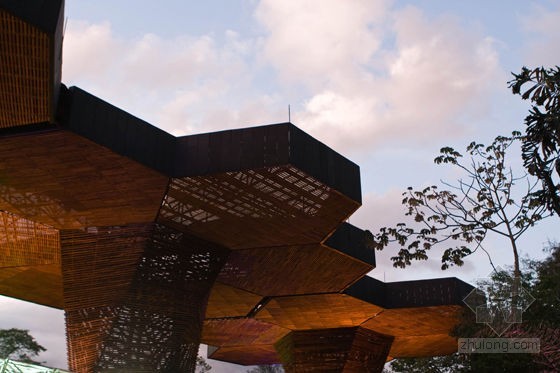 哥倫比亞蜂巢景觀亭