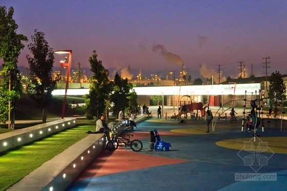 Saskai事務所設計的洛杉磯濱水公園