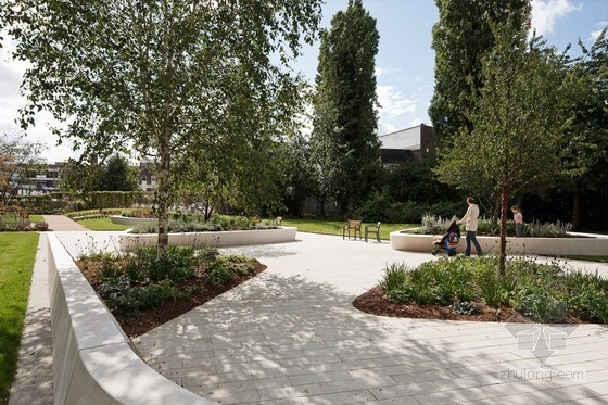 HTA設(shè)計(jì)的英國斯蒂夫尼奇城中心花園