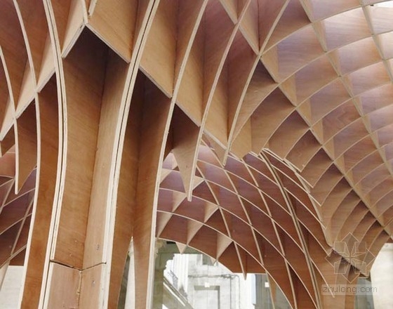 Robin Juzon設計的華夫餅型木亭