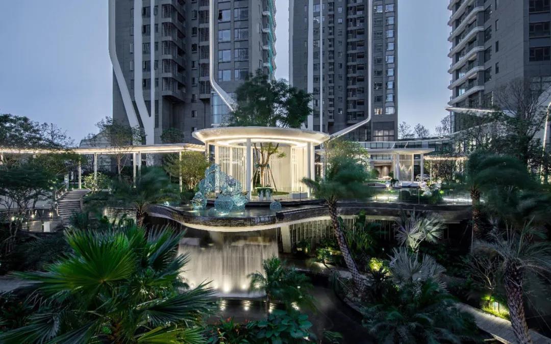 艾奕康丨首開龍湖 廣州天弈?