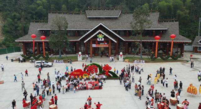 暑期文旅消費亮點紛呈 縣域旅游持續(xù)火熱